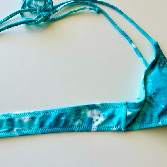 Volcom tie dye bikini top, SM - Picture 4 of 7
